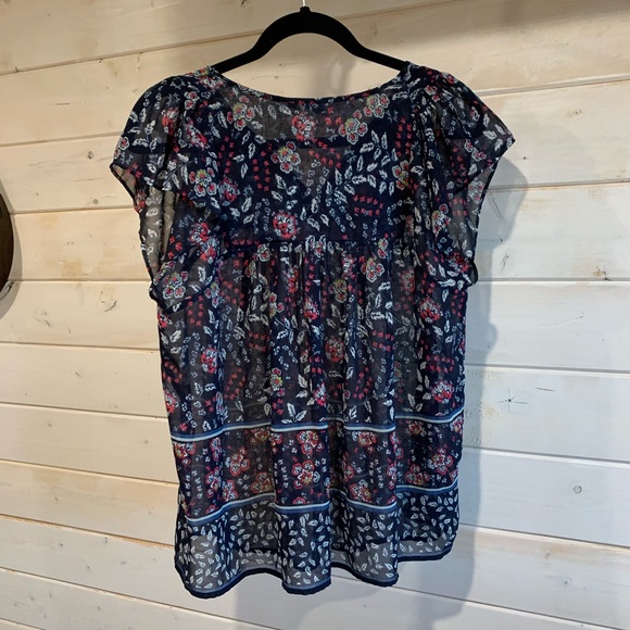 Gap | Sheer Floral Top - Picture 3 of 7